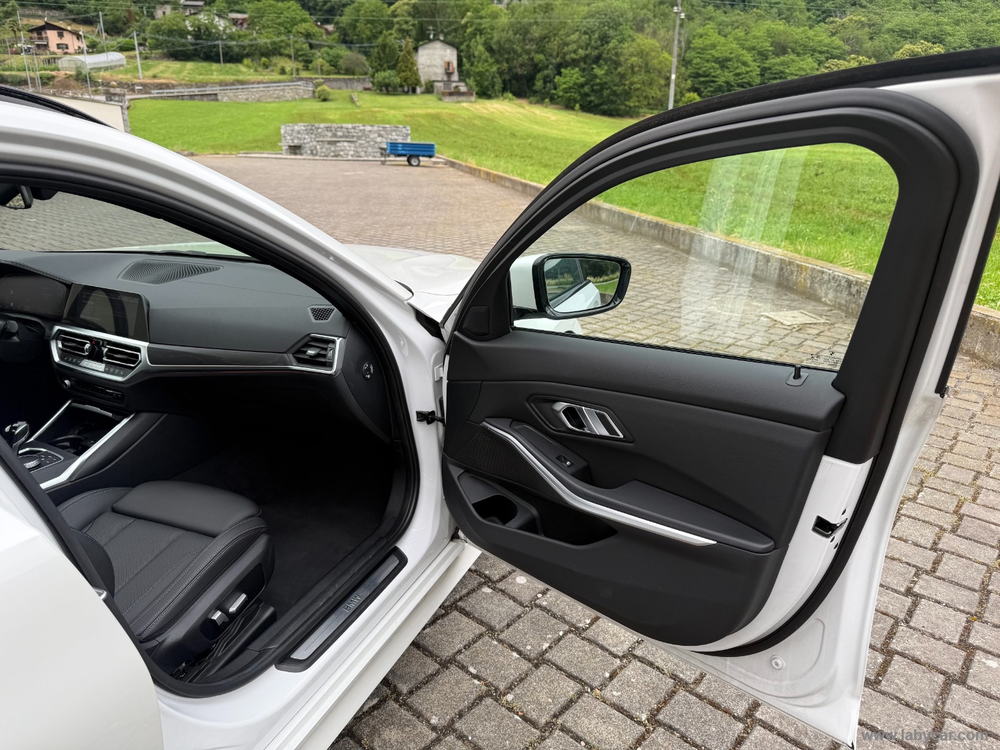 330d 48V xDrive MSPORT TETTO PELLE MEMORIE ACC - immagine 16