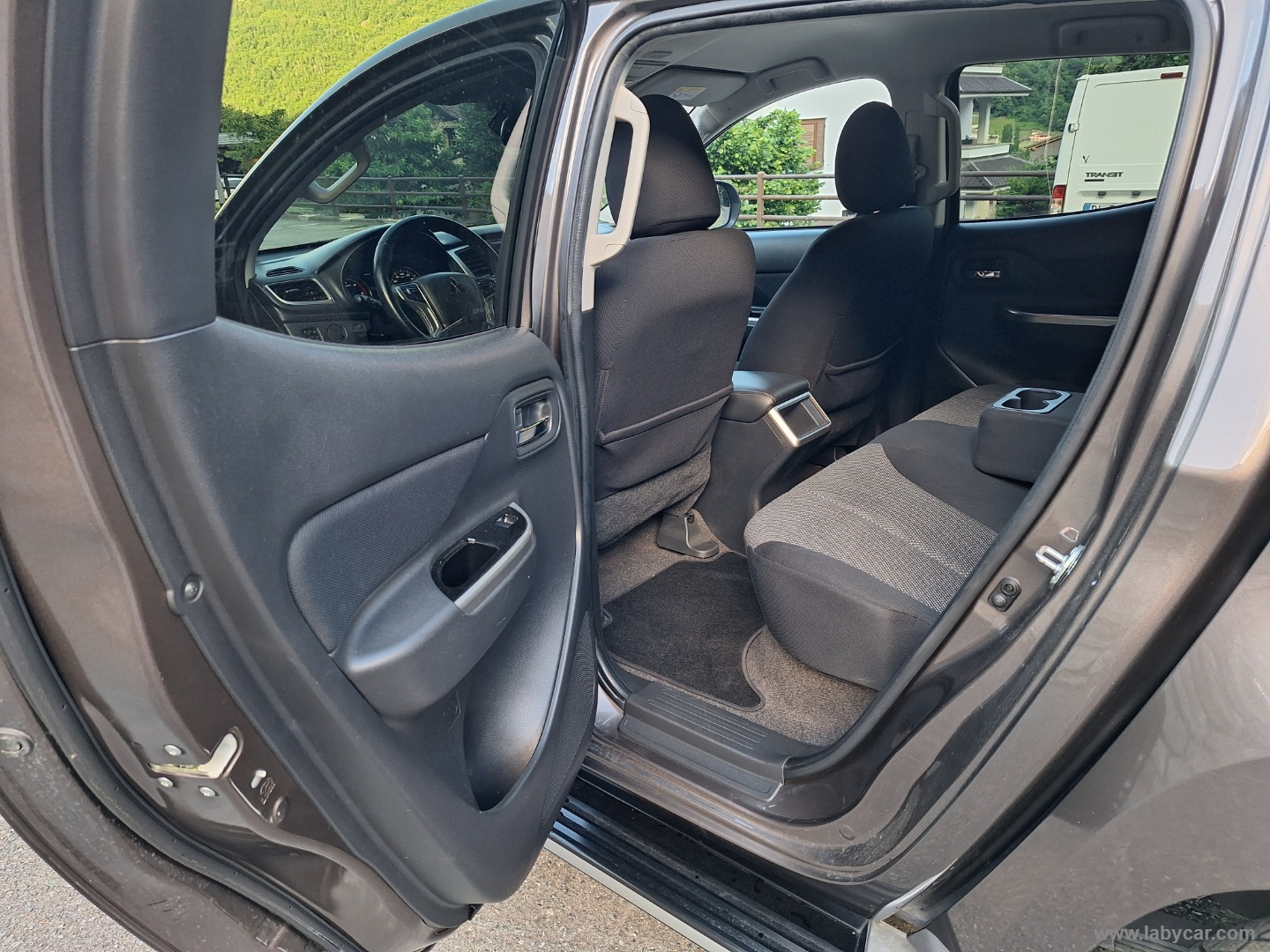 L200 2.3 D DoubleCab 4x4 Intense HARD TOP BLOCC - immagine 16