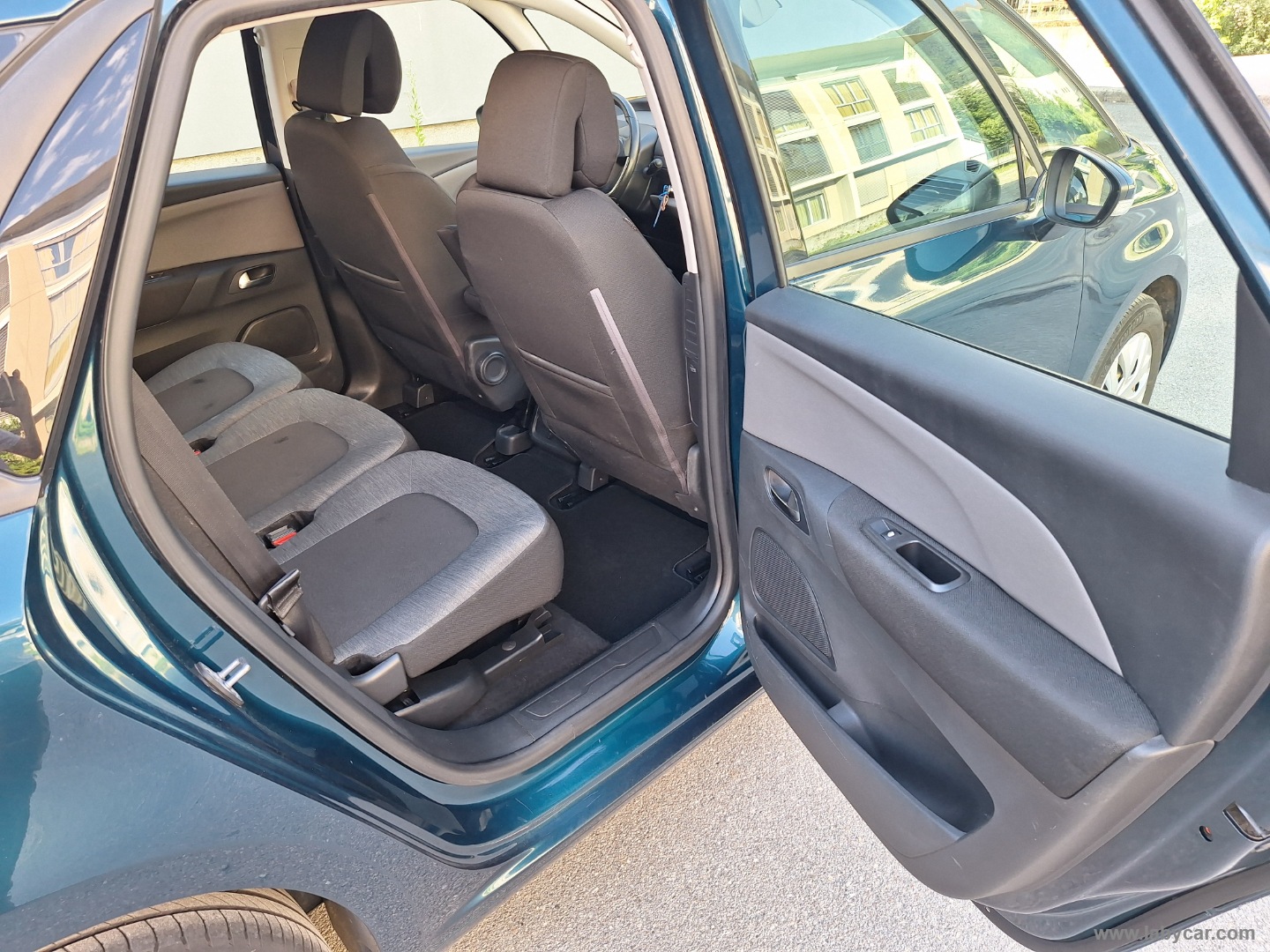 C4 SpaceTourer BlueHDi 130CV - immagine 16