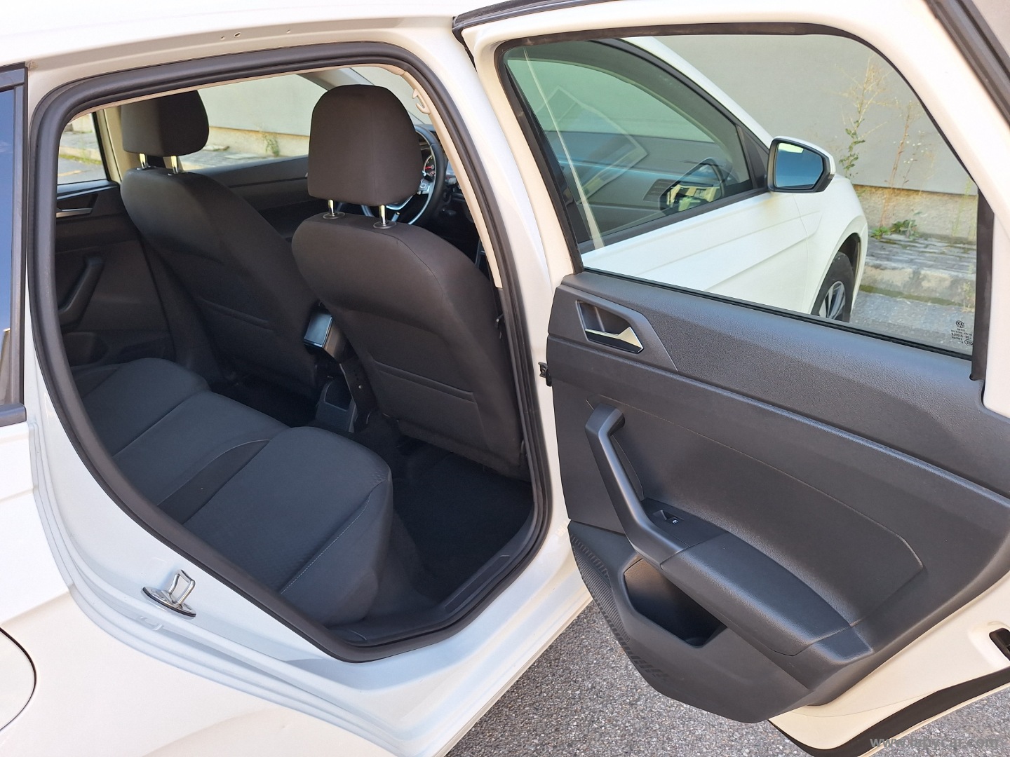 Polo 1.0 EVO Life NEOPATENTATI - immagine 16