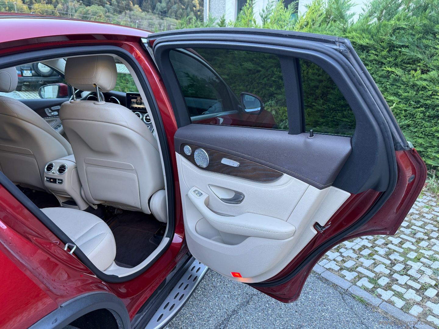 GLC 250 d 4Matic Coupé Premium TETTO GANCIO 360 CAMERA - immagine 16