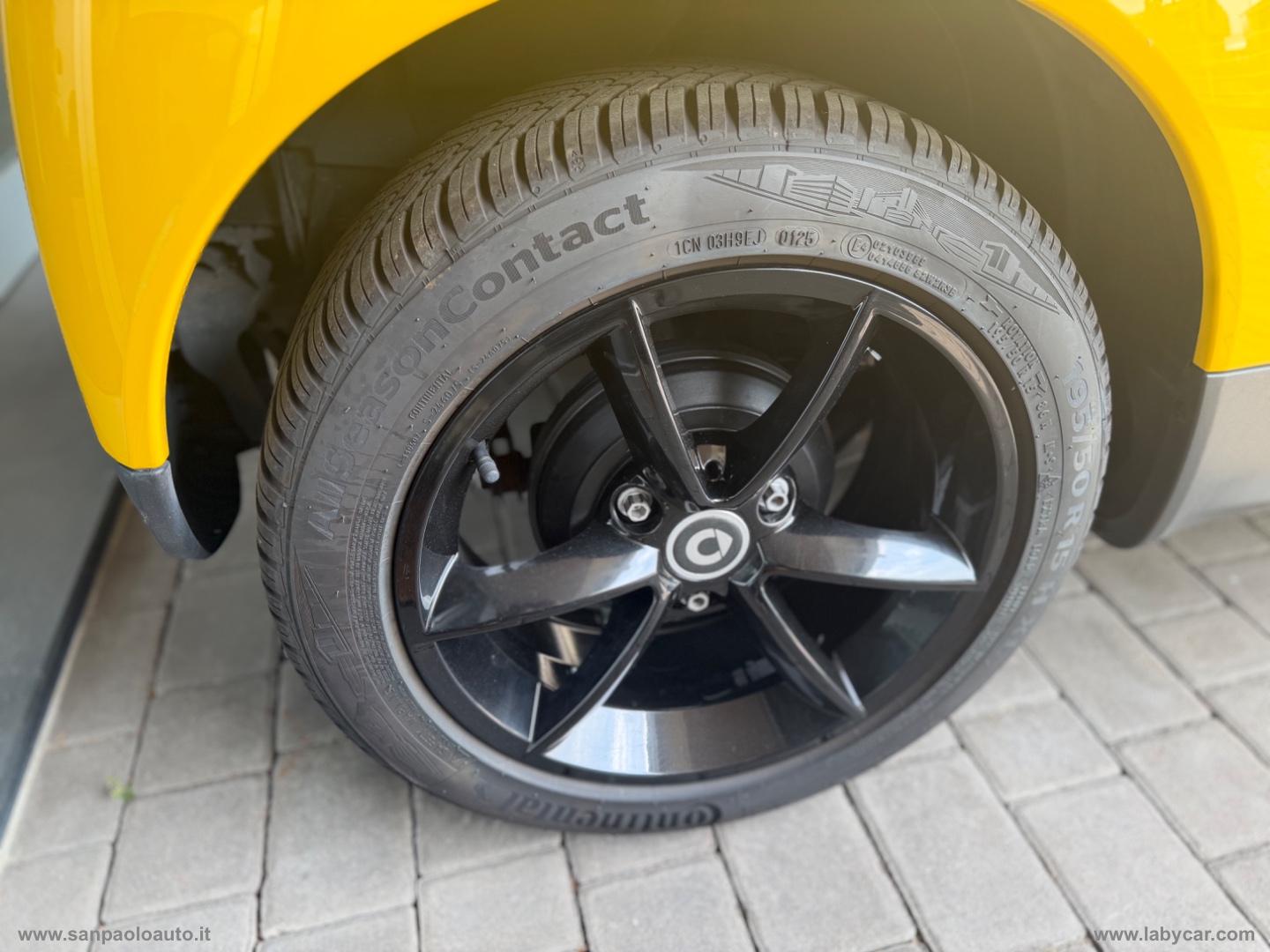 fortwo 1000 45 kW MHD coupé pure - immagine 16