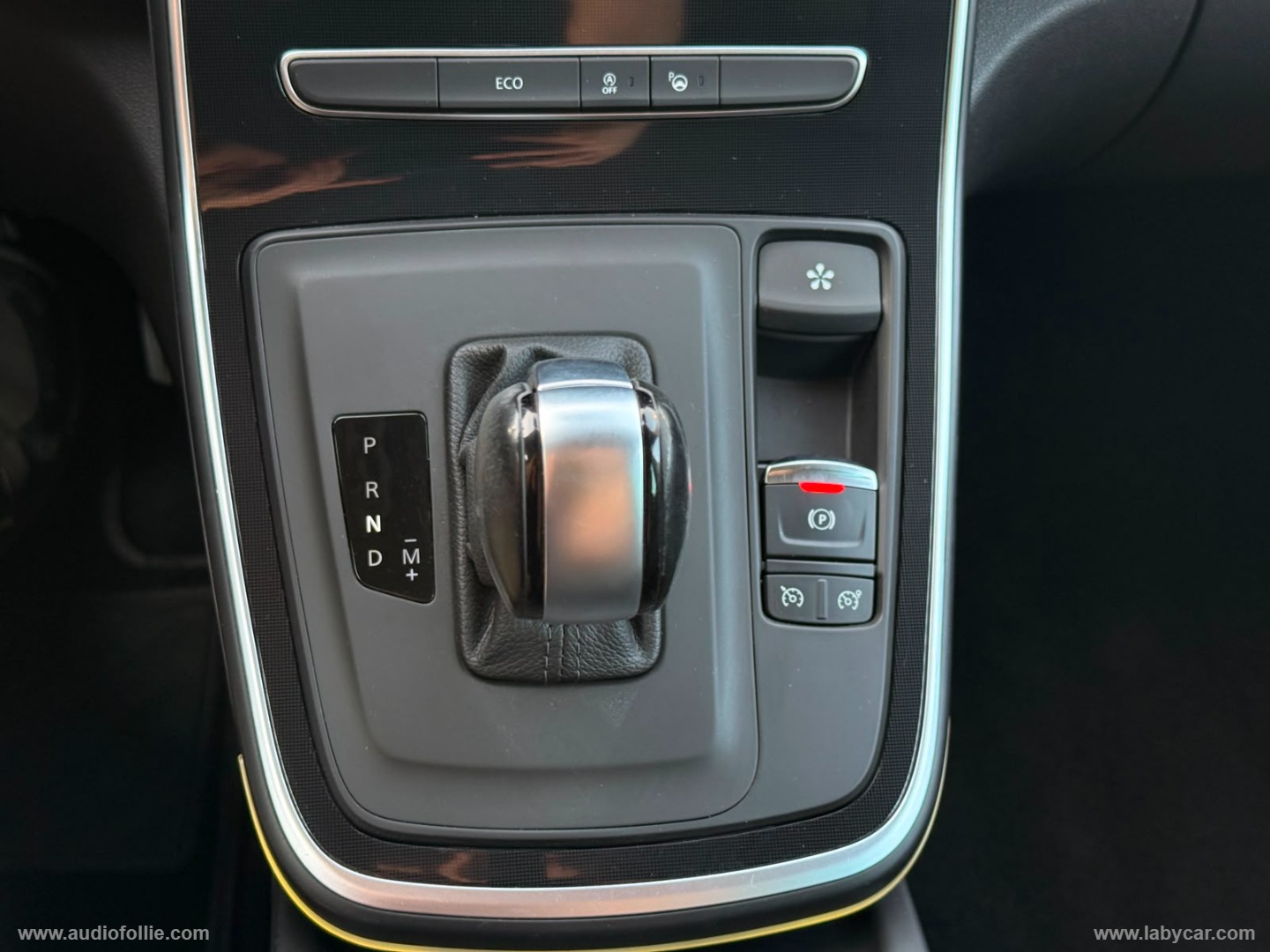 Grand Scénic dCi 8V 110 CV EDC Energy Bose - immagine 16