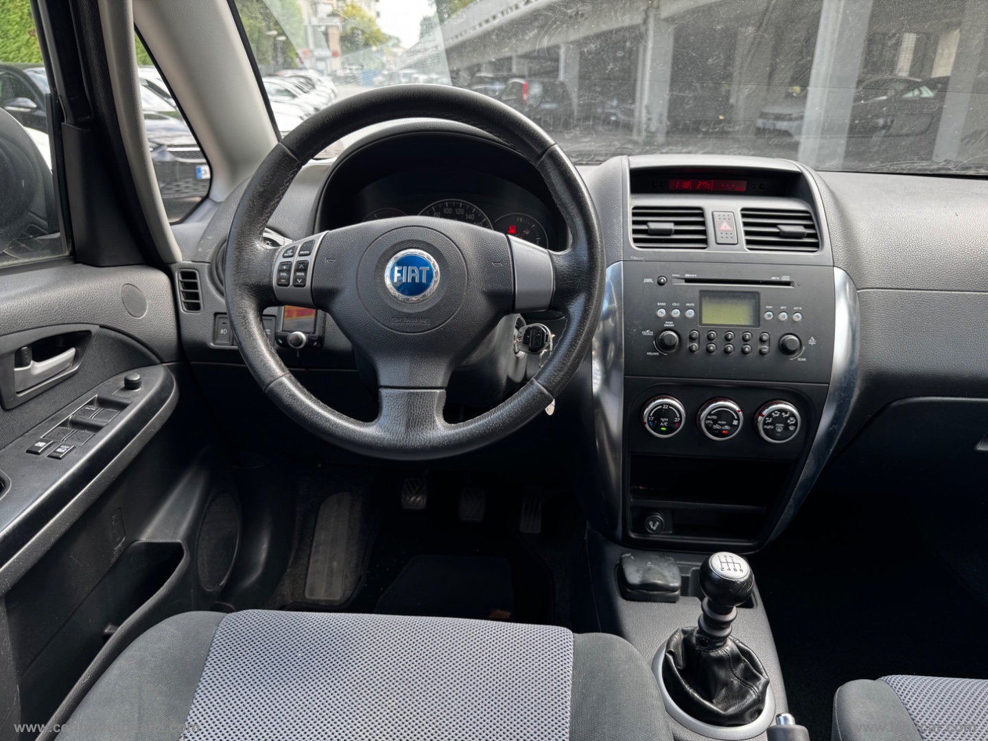 Sedici 1.9 MJT 4x4 Experience - immagine 16