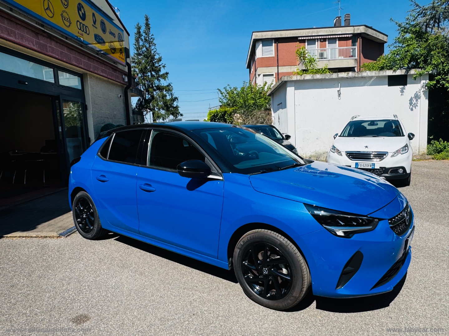 Corsa 1.2 Design & Tech +GPL - immagine 16