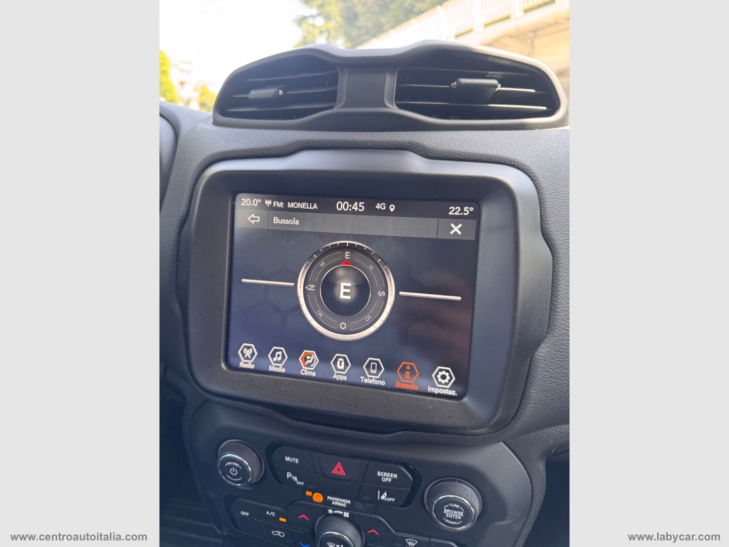 Renegade 1.5 T4 MHEV Limited - immagine 16