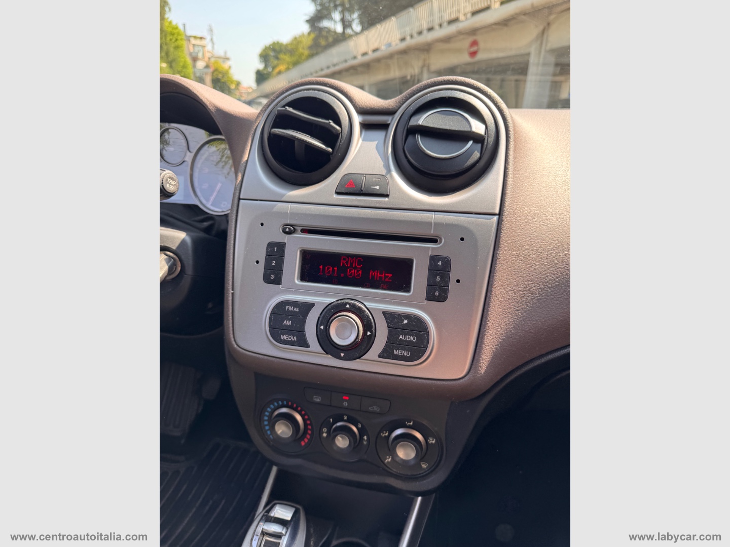 MiTo 1.4 105 CV M.air S&S Dist. SP - immagine 16