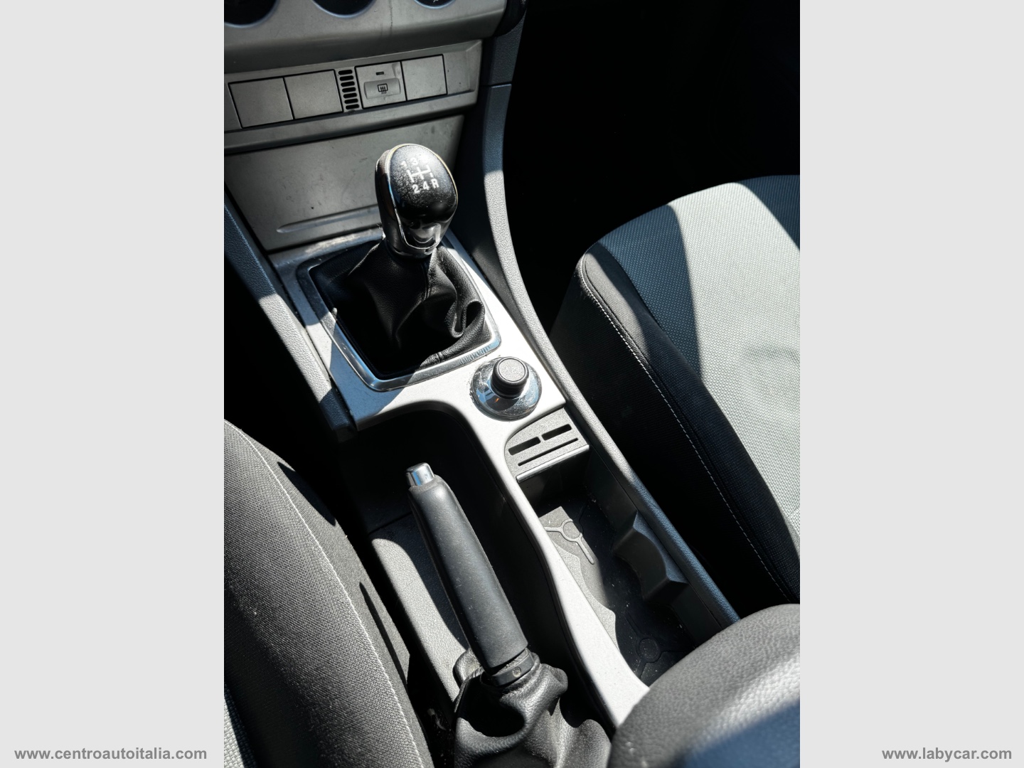 Focus 1.6 TDCi 90CV SW Tit. - immagine 16