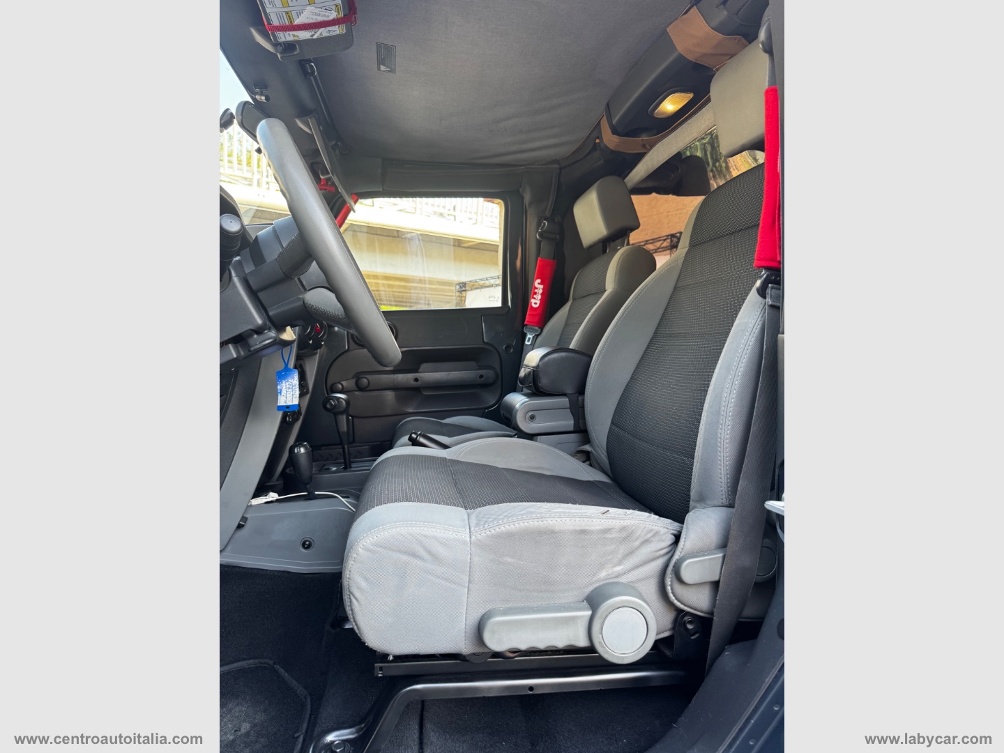 Wrangler 2.8 CRD Sport Auto - immagine 16
