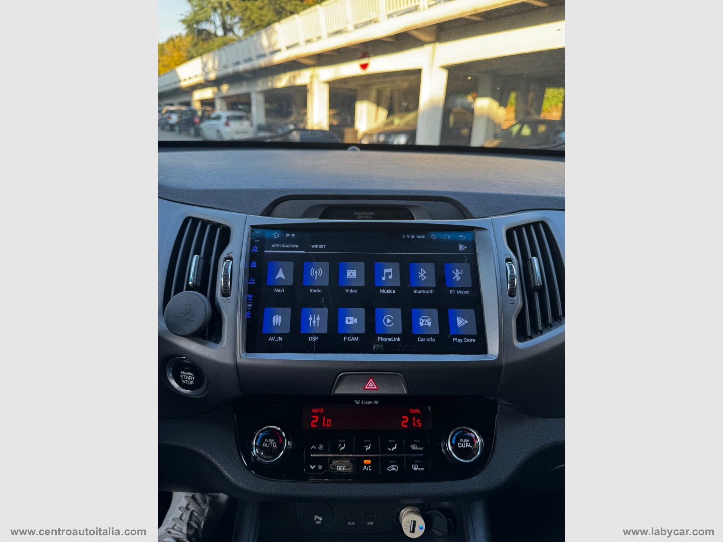 Sportage 2.0 CRDI AWD Pure Rebel - immagine 16