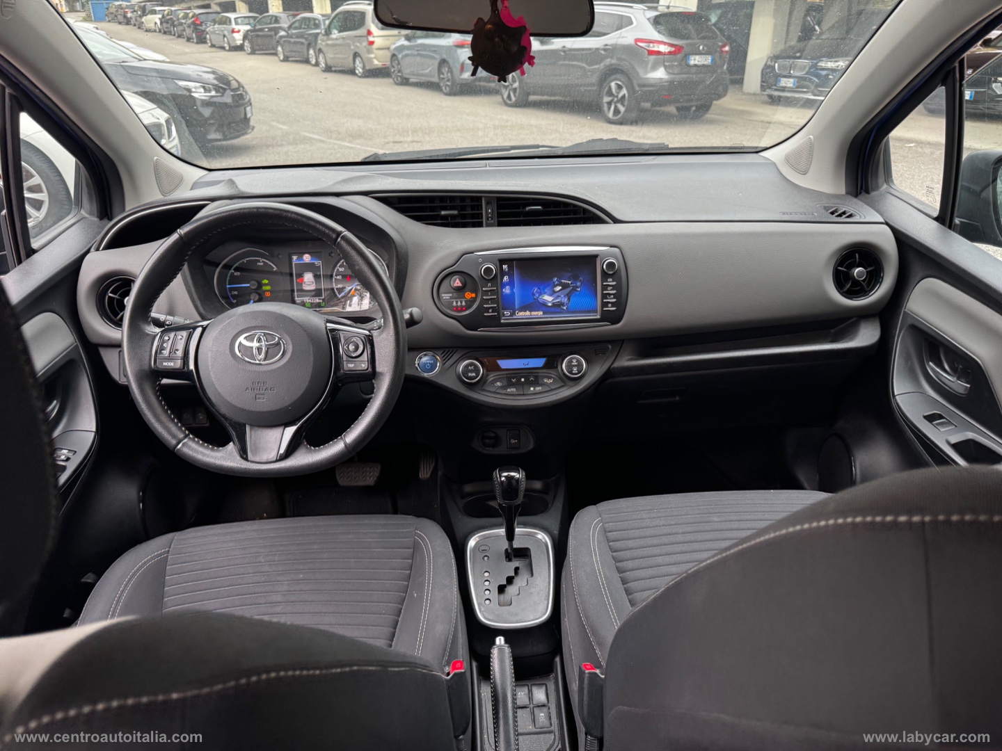 Yaris 1.5 Hybrid 5p. Business - immagine 16
