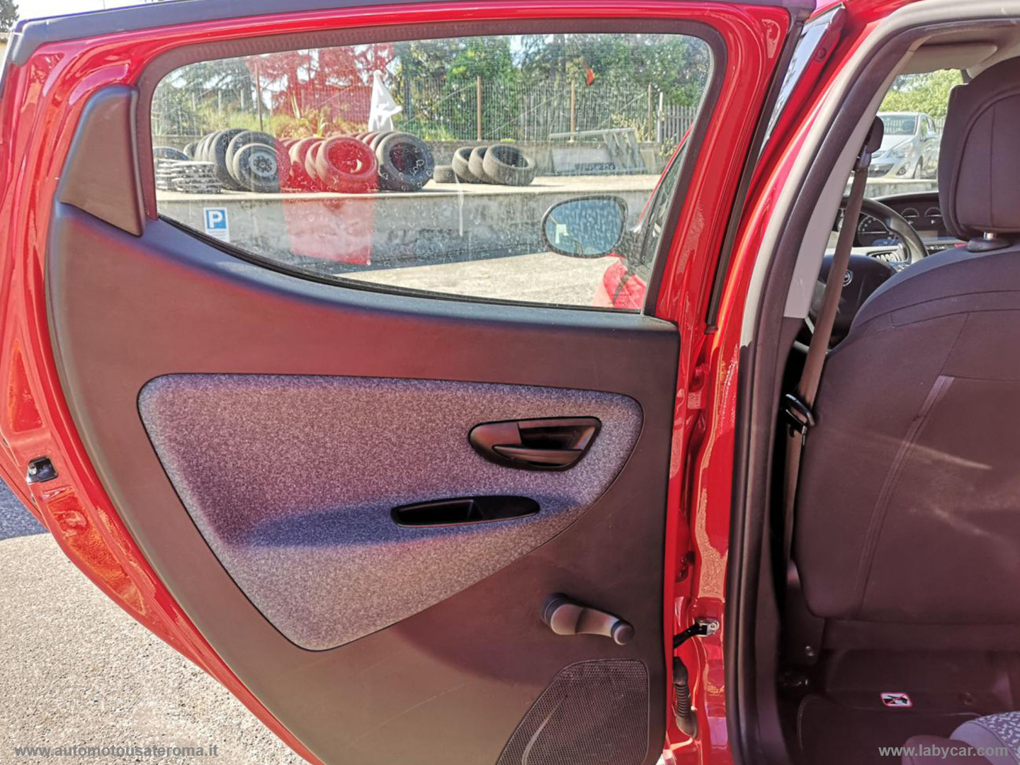 Ypsilon 1.0 FireFly HYBDIR S&S ECOCHIC PROMO WEB - immagine 16