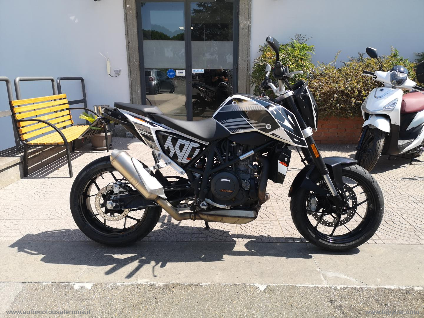 690 Duke R RATE AUTO MOTO SCOOTER - immagine 16
