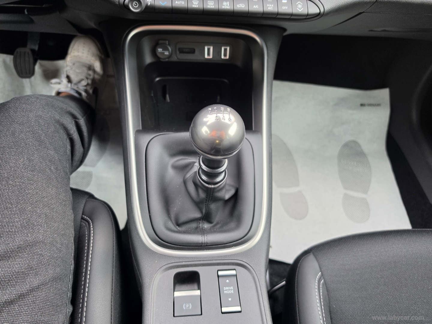 Avenger 1.2 Turbo Summit - immagine 16