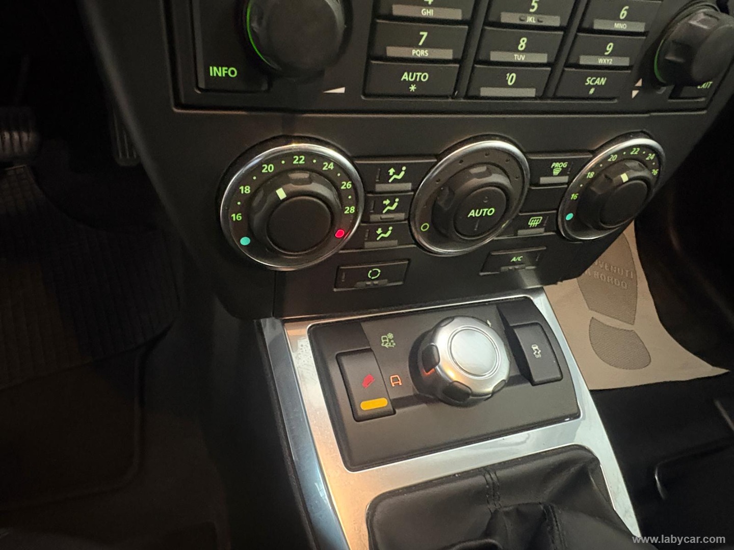 Freelander 2.2 TD4 S.W. S - immagine 16