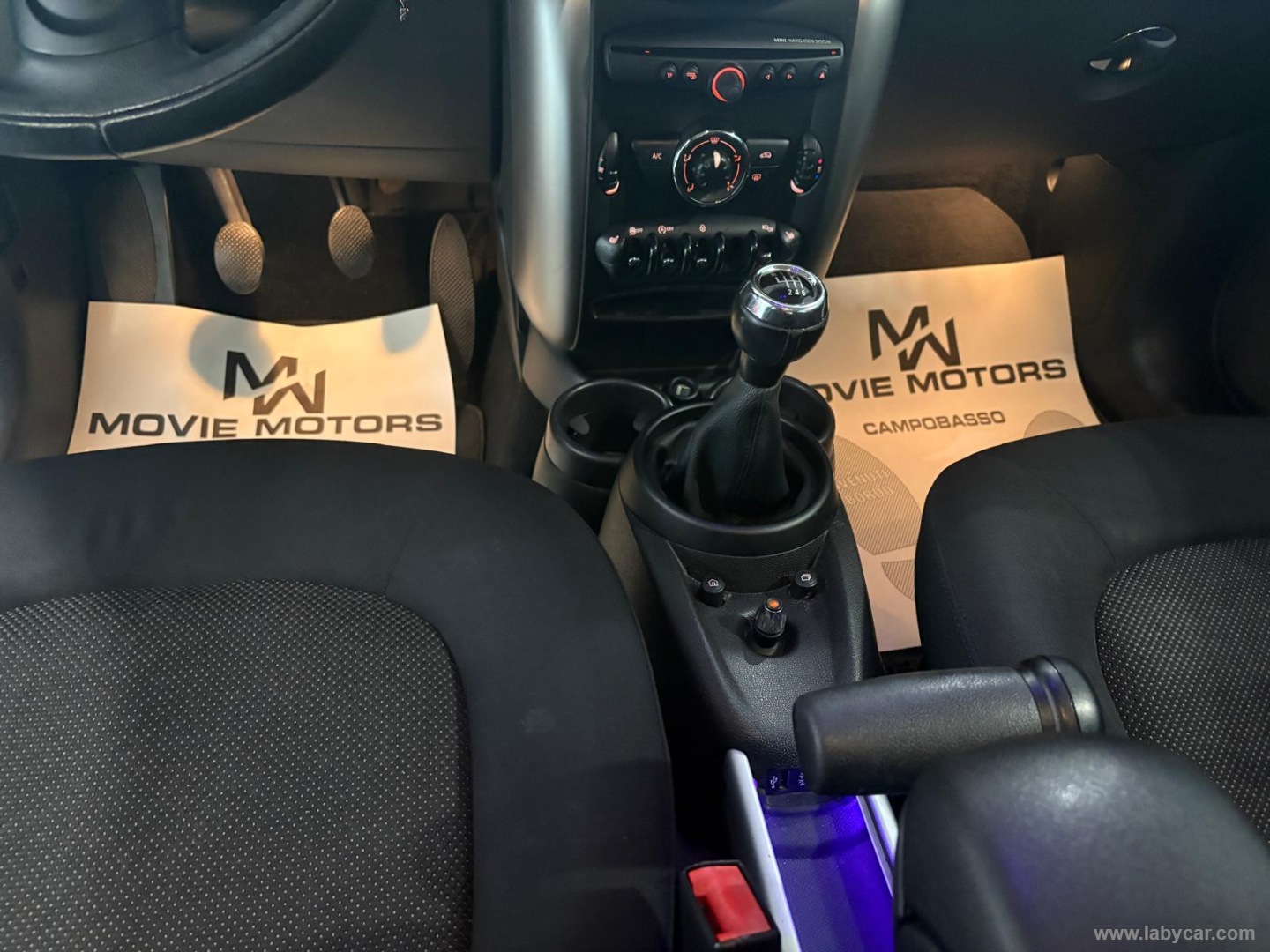 Mini Cooper D Business Countryman ALL4 - immagine 16