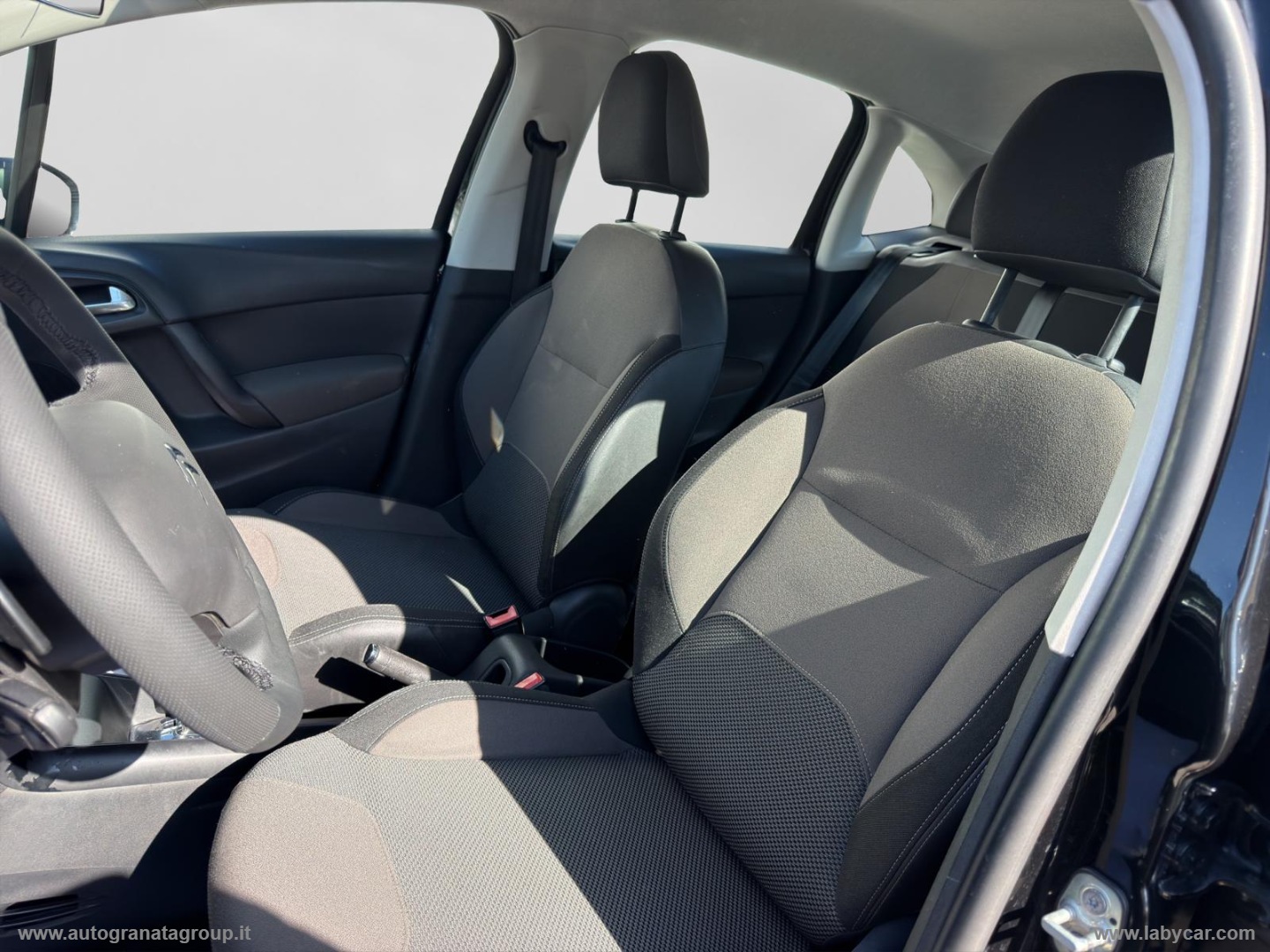 C3 1.4 HDi 70 Exclusive CAMBIO AUTOMATICO! - immagine 16