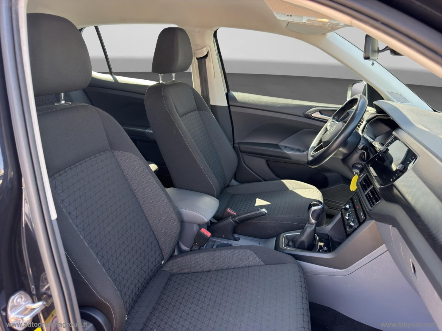 T-Cross 1.0 TSI Style BMT PER NEOPATENTATI STUPENDA! - immagine 16