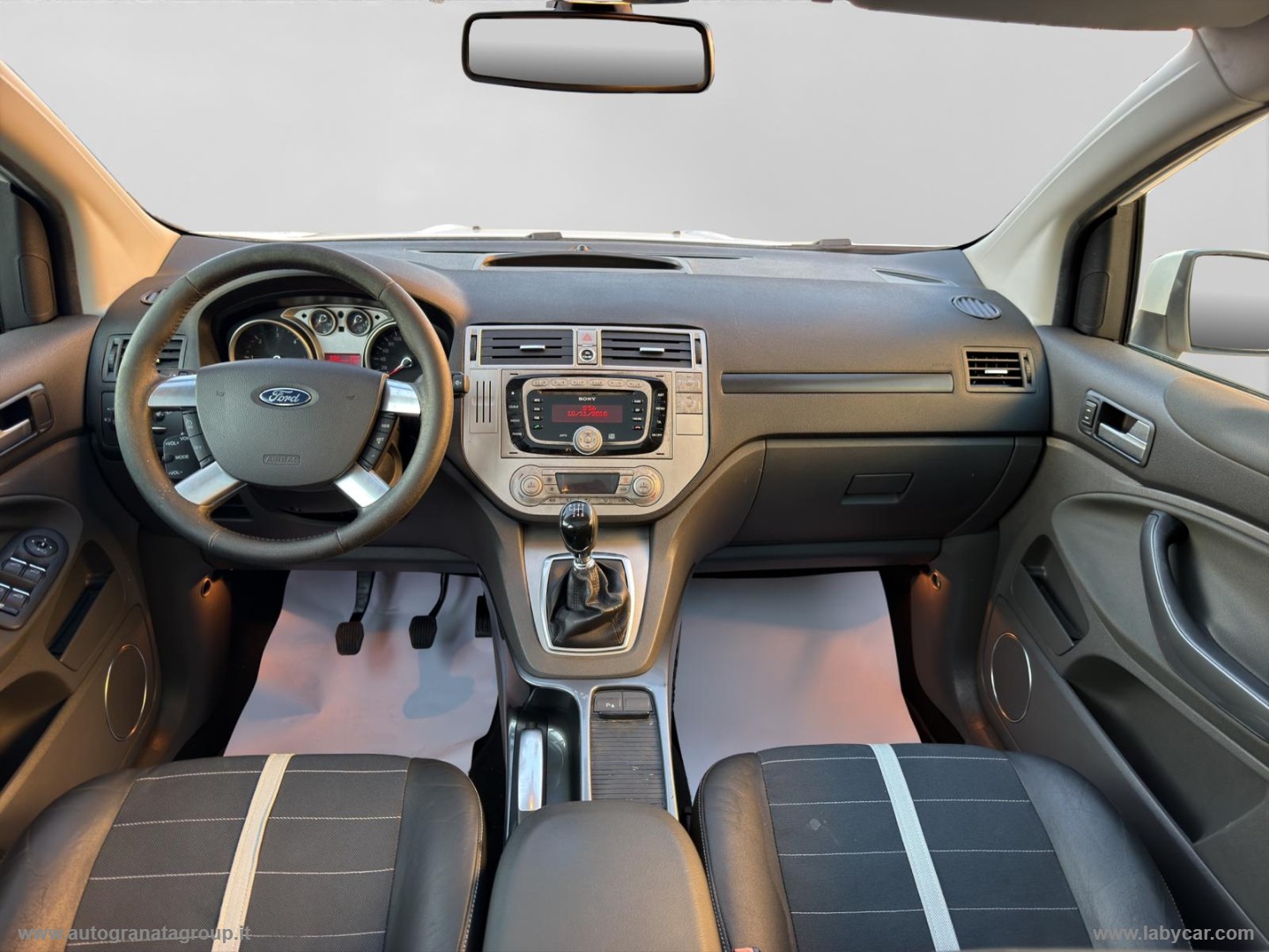 Kuga 2.0 TDCi 163 CV 4WD Titanium OUTLET! - immagine 16