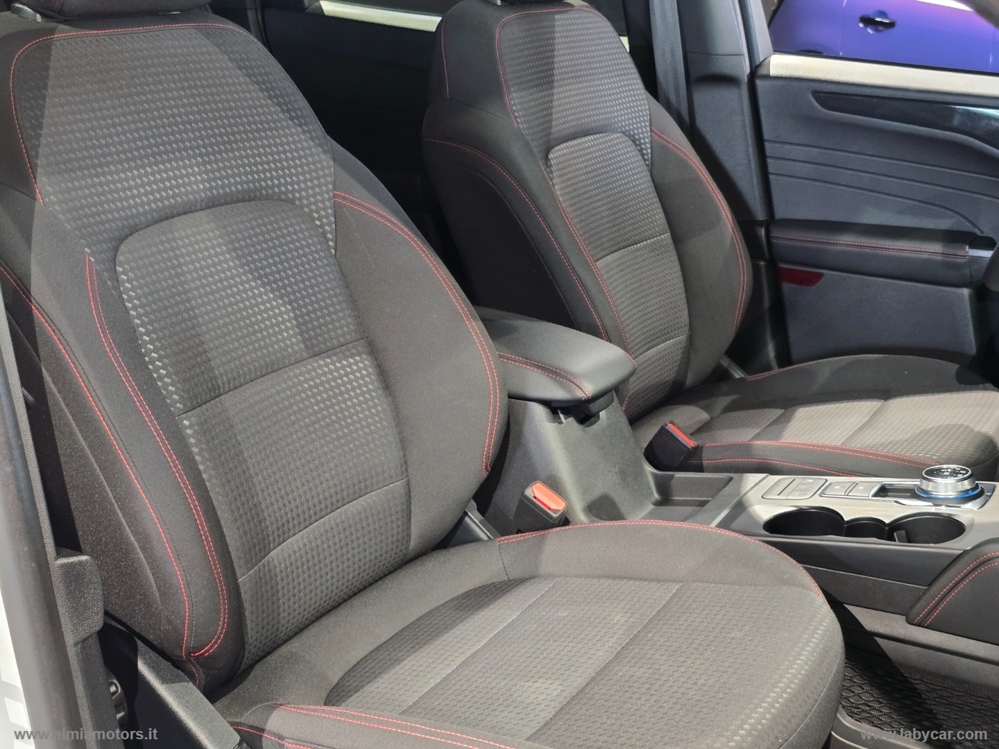 Kuga 2.0 EcoBlue 120 CV aut. 2WD ST-Line - immagine 16