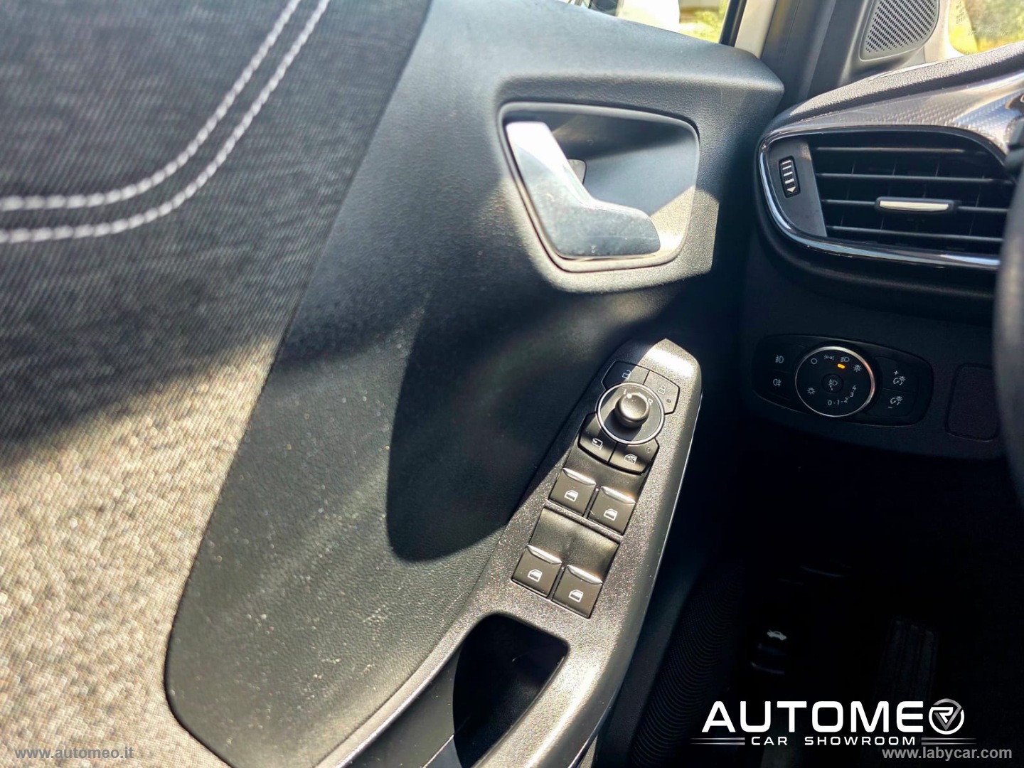 Puma 1.0 EcoBoost 125CV S&S Titanium - immagine 16