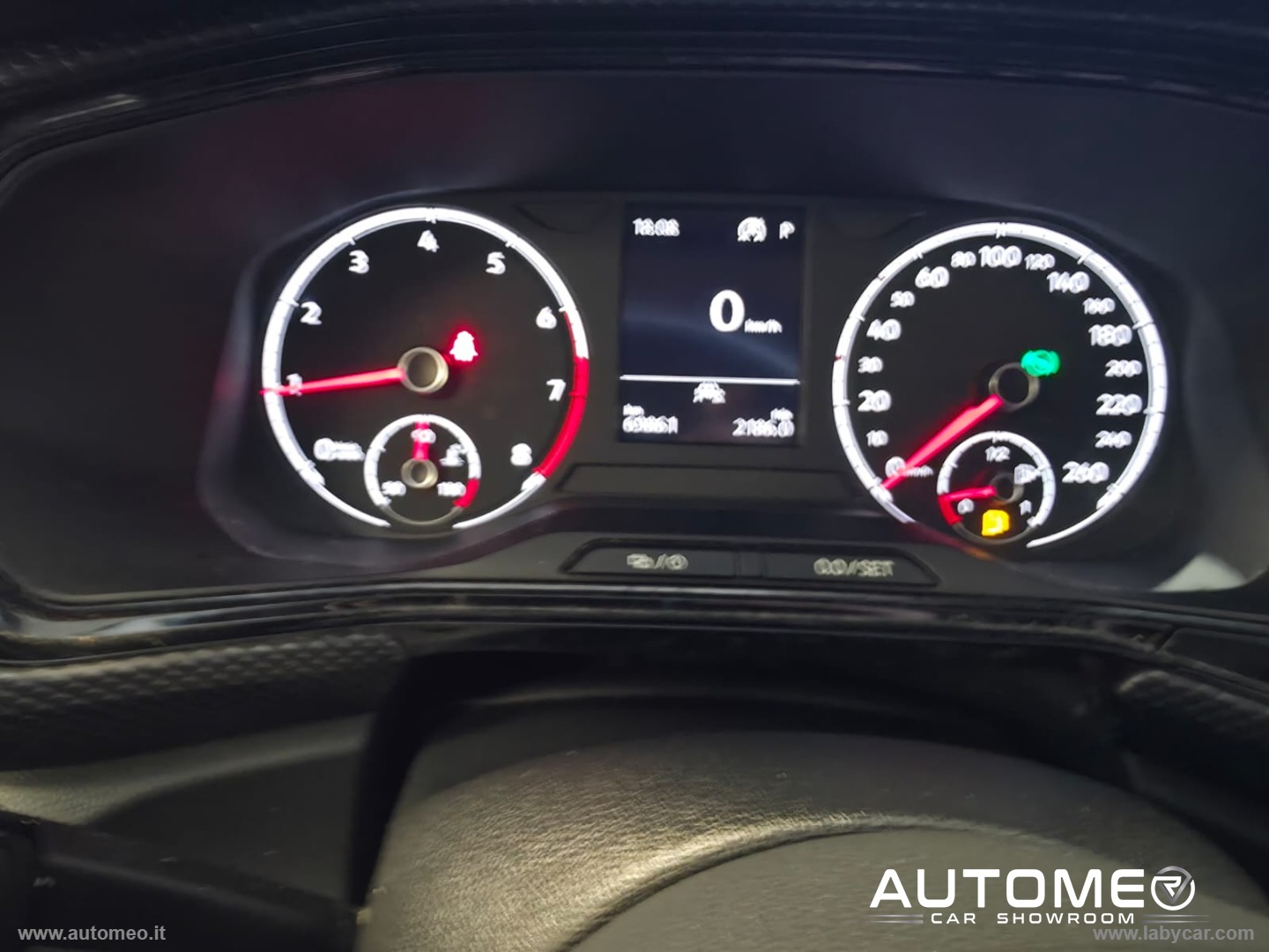 T-Cross 1.0 TSI 110 CV DSG Style - immagine 16