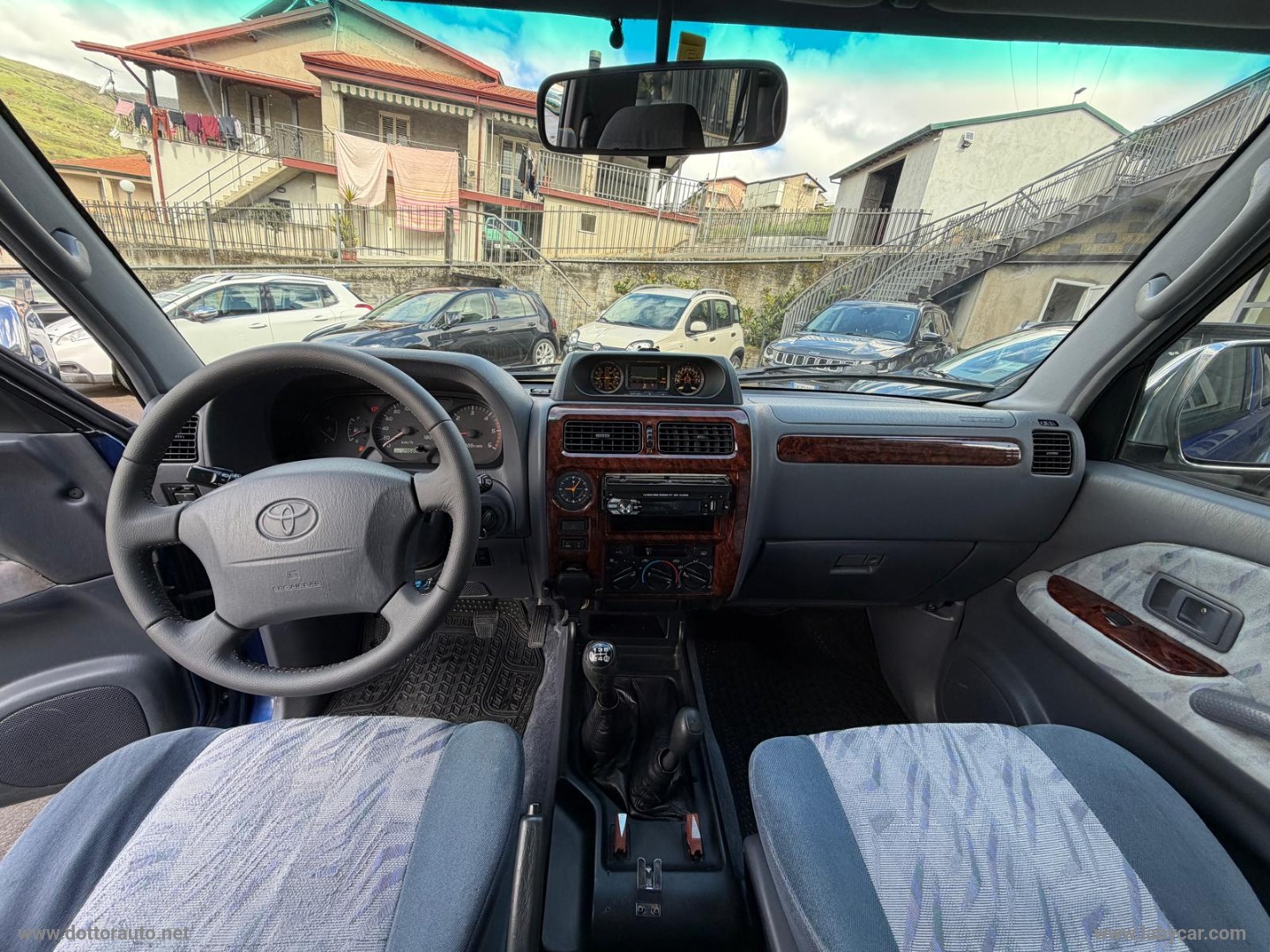 Land Cruiser 3.0 TD 3p. KZJ90 GX - immagine 16