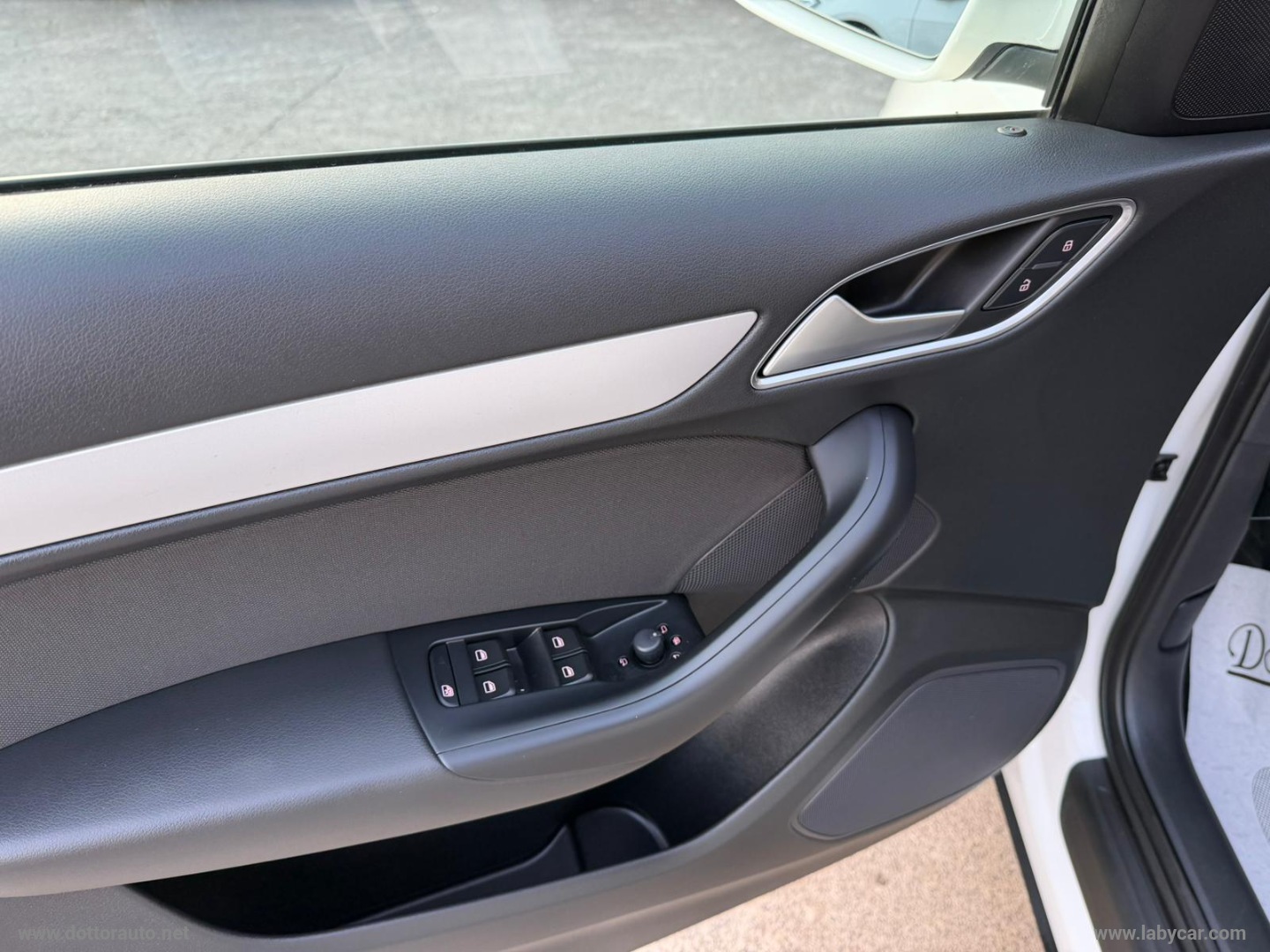 Q3 2.0 TDI 120CV S TRONIC - immagine 16