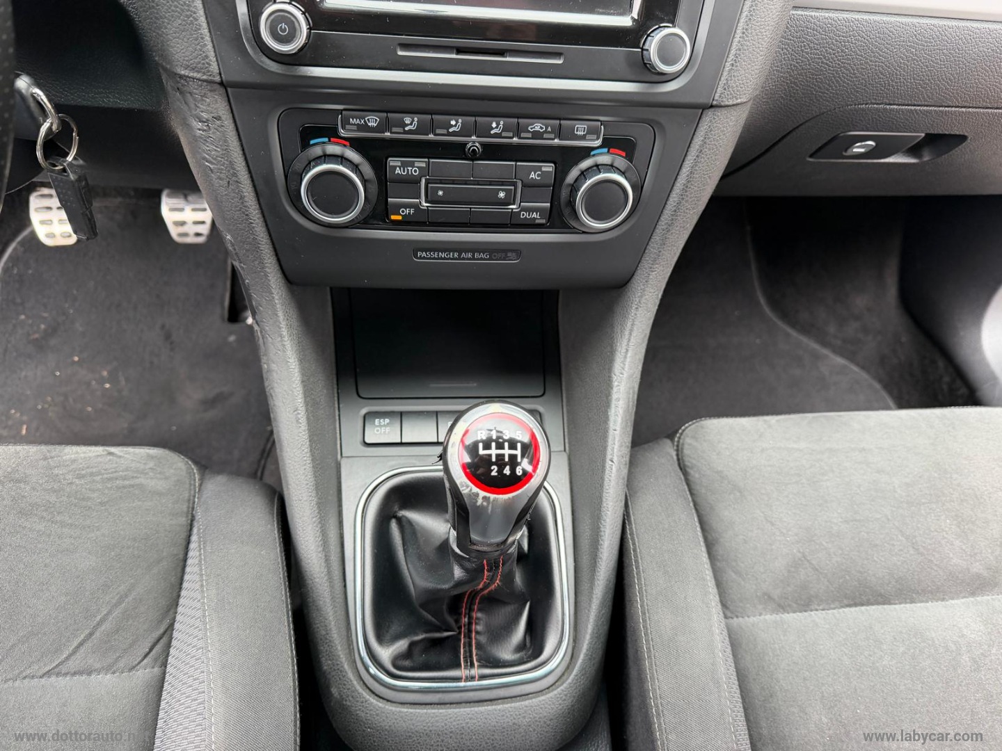Golf 2.0 TDI 140 CV 5p. Highline - immagine 16