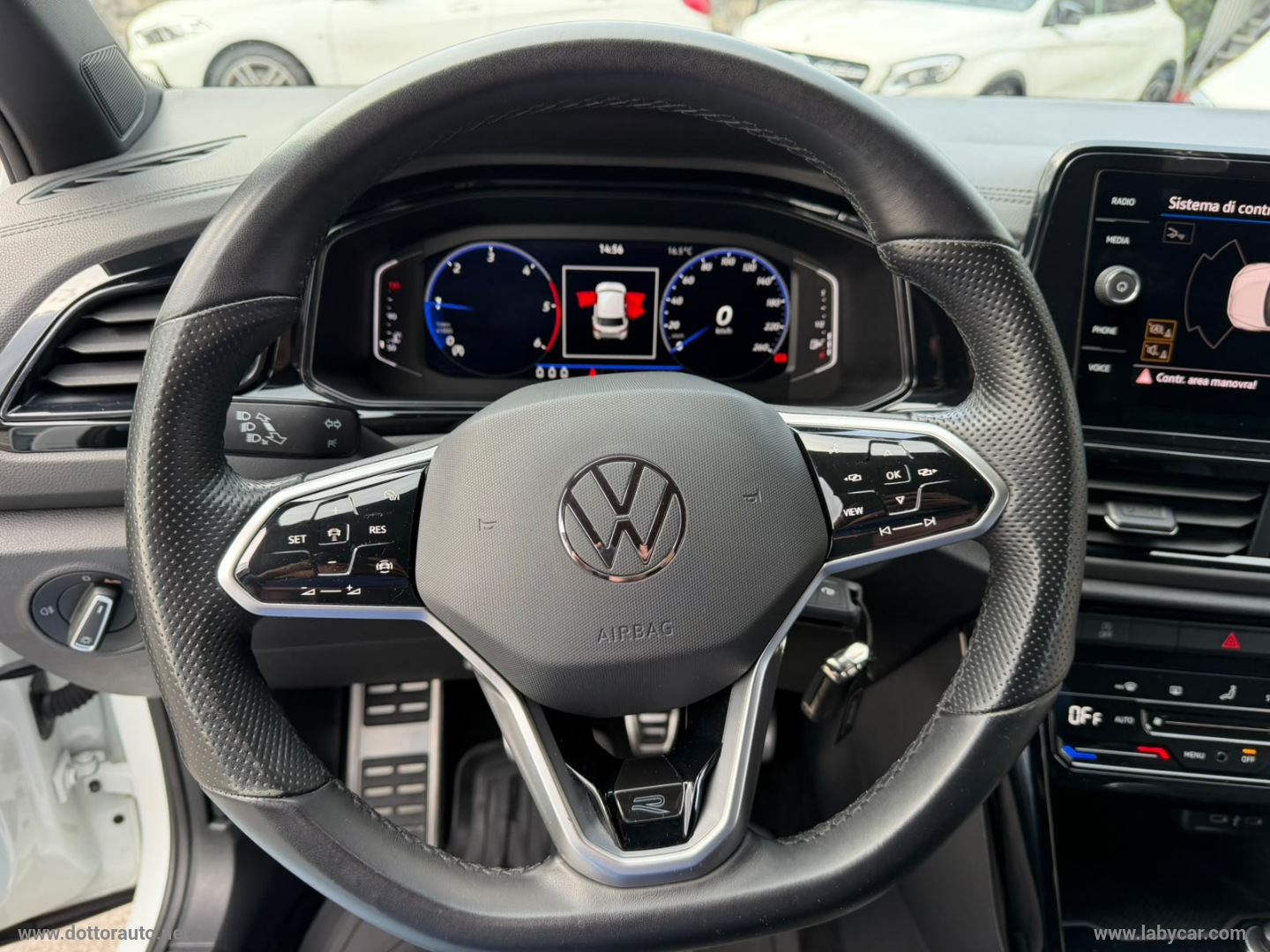 T-Roc 2.0 TDI SCR R-Line - immagine 16