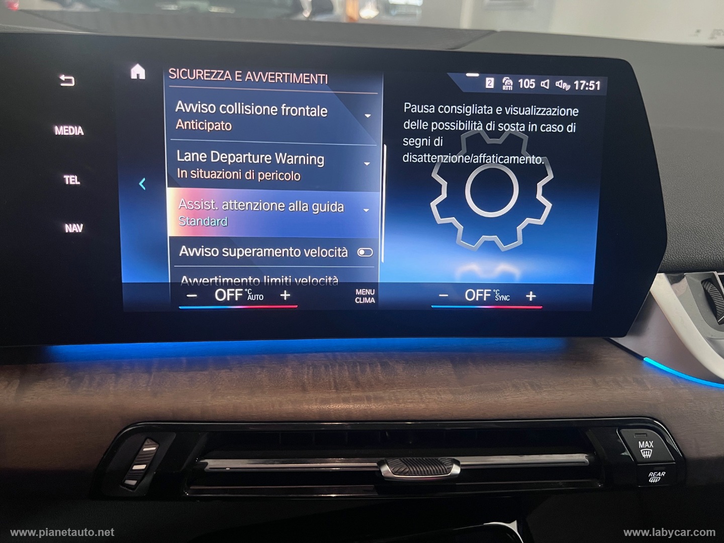 218d Active Tourer Luxury - immagine 16