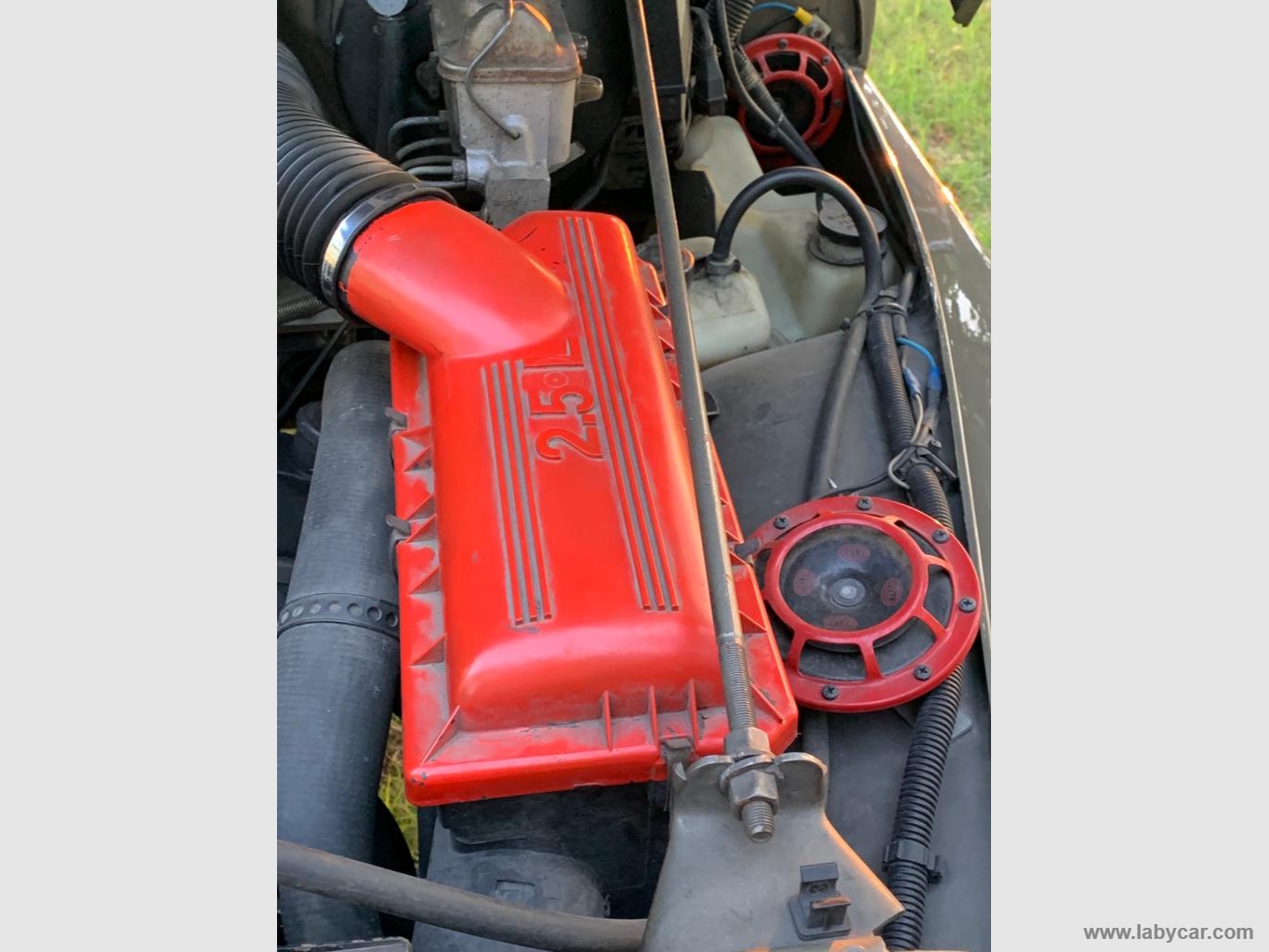Wrangler 2.5 Laredo - immagine 16