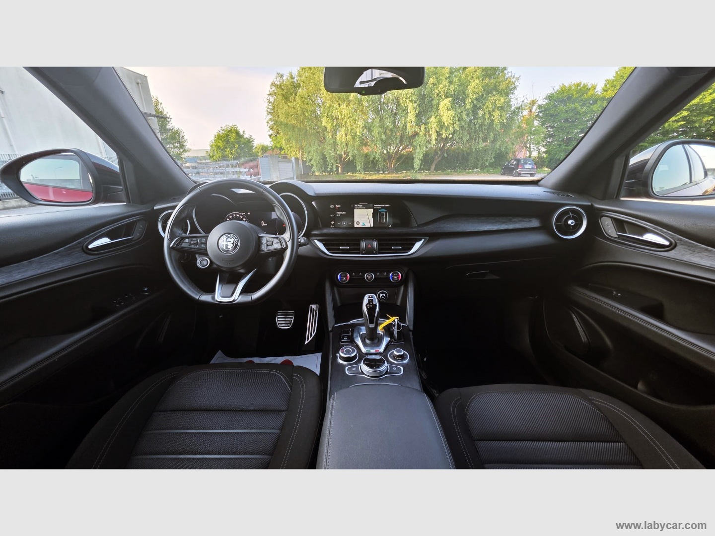 Stelvio 2.2 T.d. 160CV AT8 RWD SUPER - immagine 16