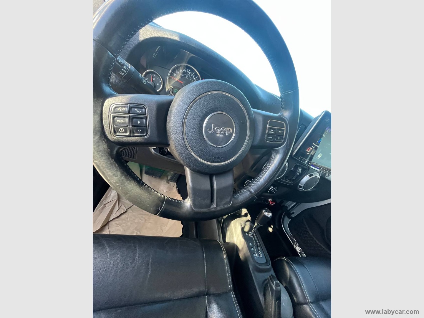 Wrangler Unlimited 2.8 CRD Sahara A. - immagine 16