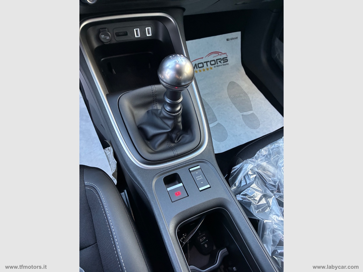 Avenger 1.2 Turbo 100 CV Summit - immagine 16