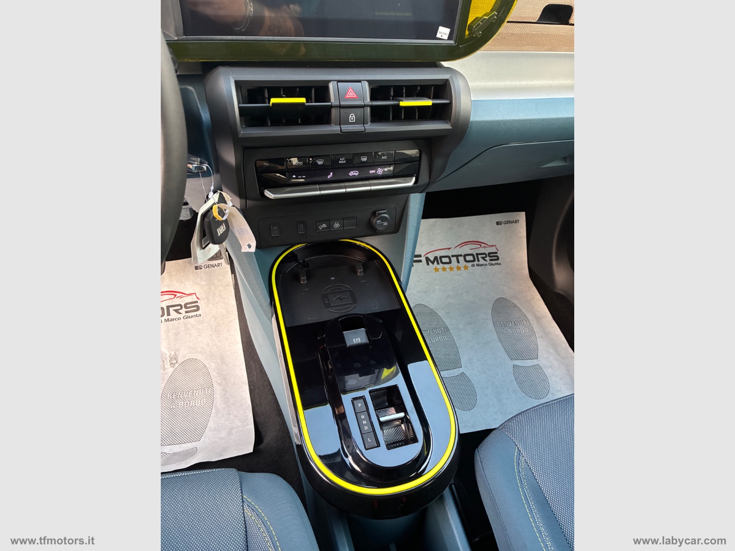 Grande Panda 1.2 S&S Hybrid La Prima - immagine 16
