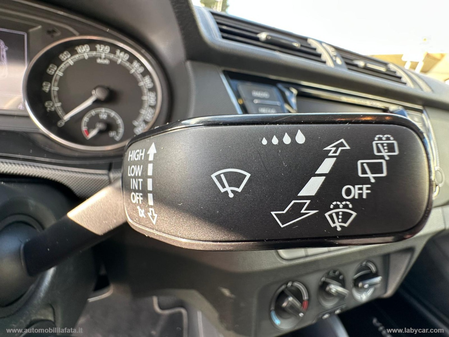 Fabia 1.0 MPI 60 CV Design Edition PER NEOPATENTATI - immagine 16