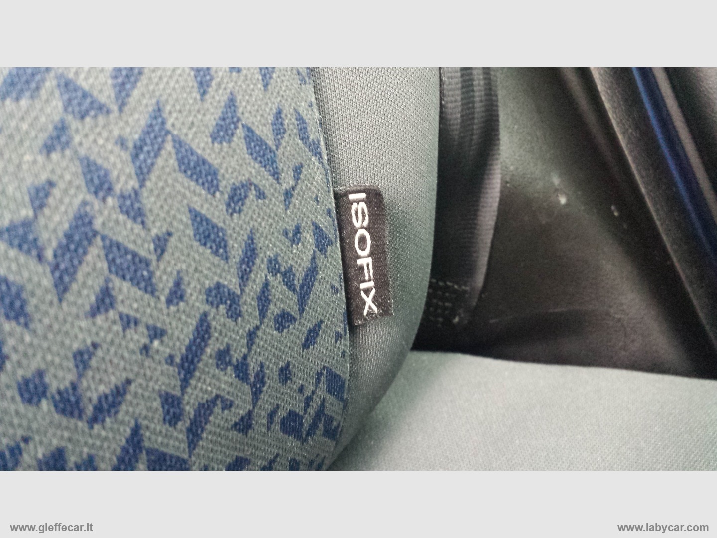 Ypsilon 1.0 FireFly 5p HYBRID - immagine 17