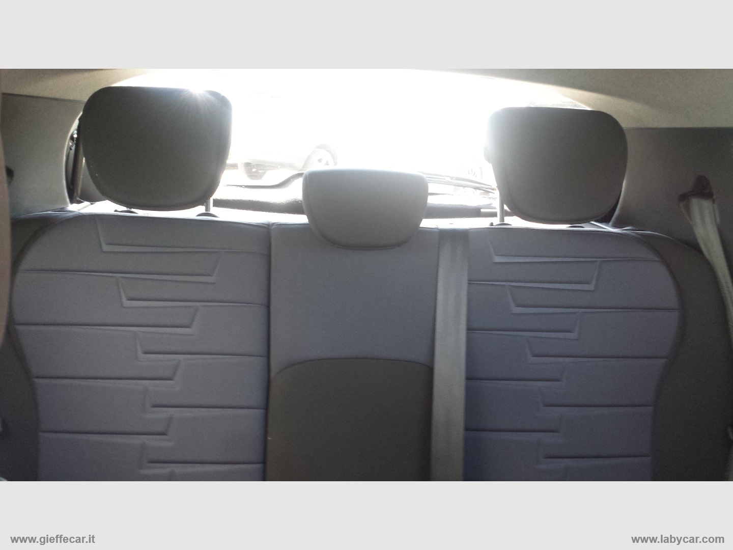 Ypsilon 1.0 FireFly 5p. S&S HYBRID Gold PLUS - immagine 17