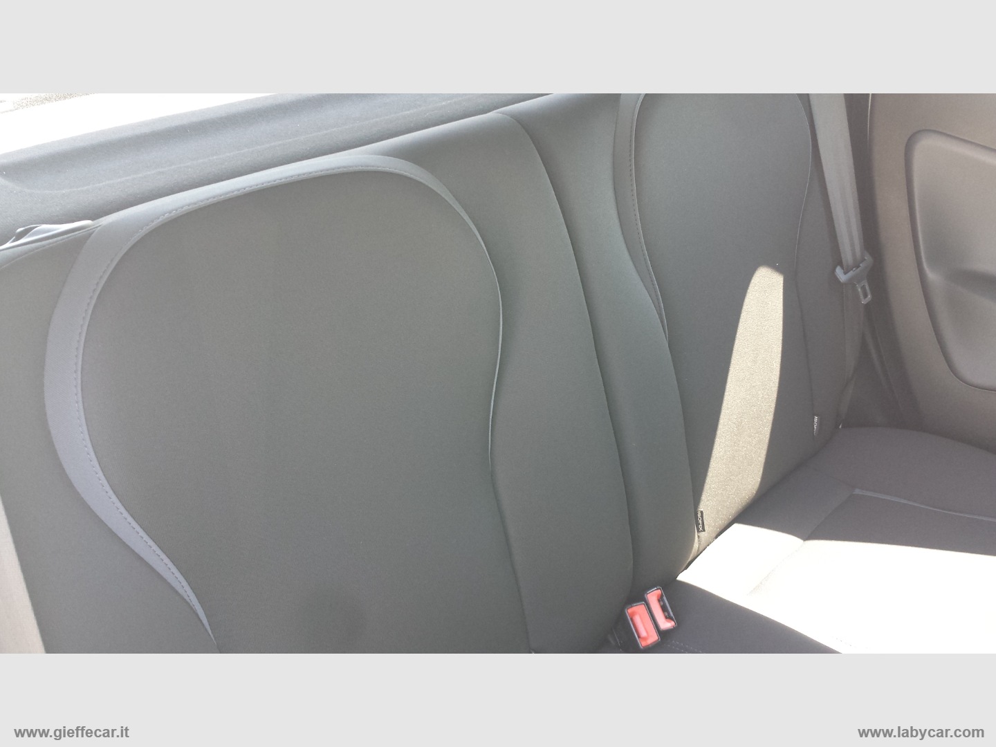 Ypsilon 1.2 69 CV 5p. Silver - immagine 17