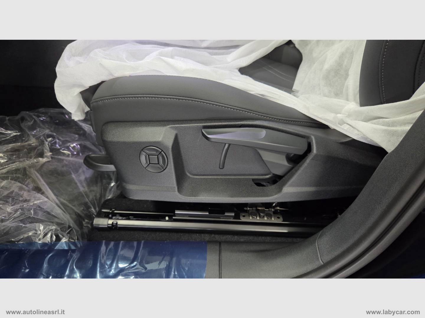Q3 SPB TDI 110 kW S tronic S Line edit. - immagine 17