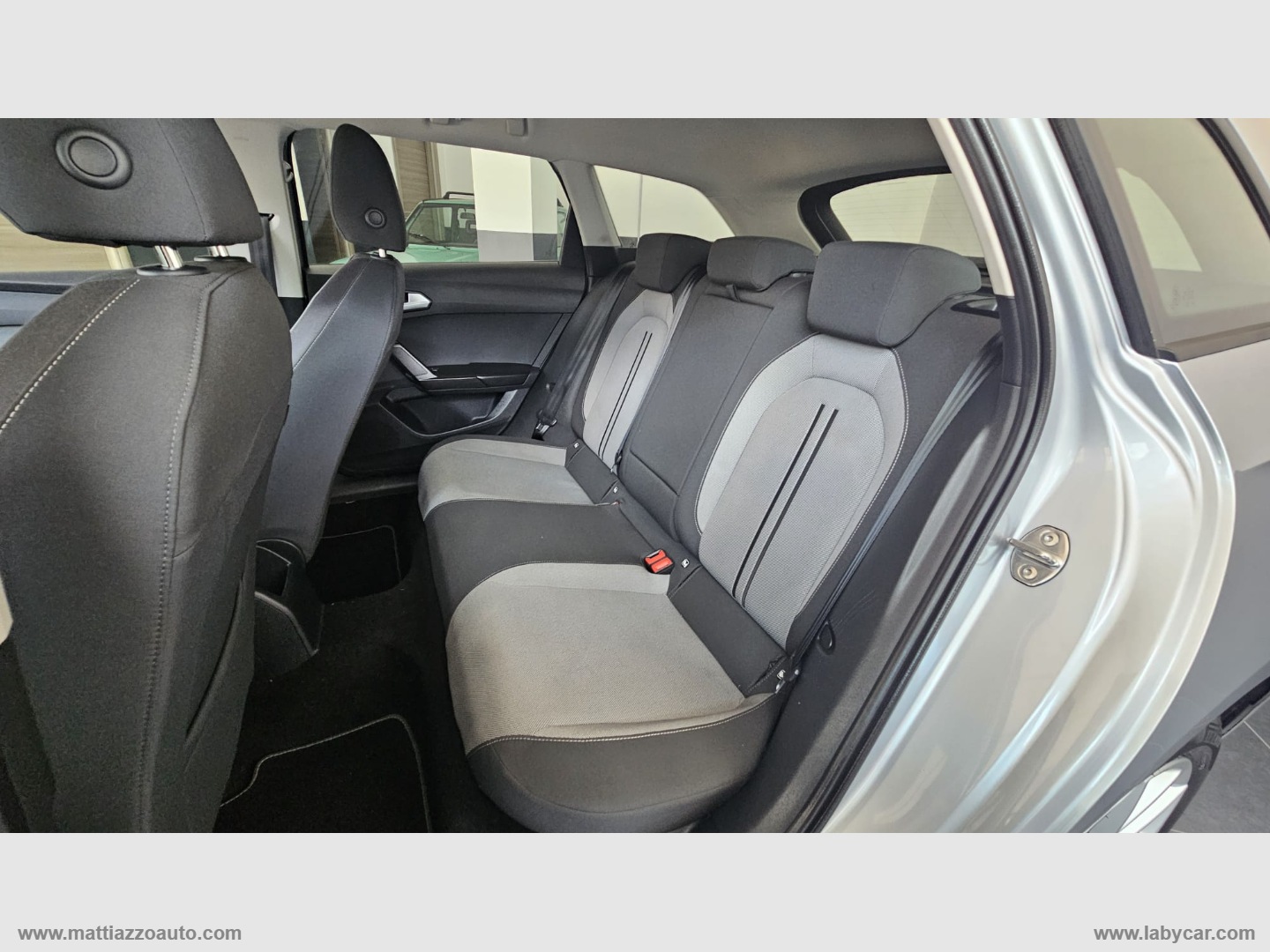 Leon ST 2.0 TDI 150CV DSG Business - immagine 17