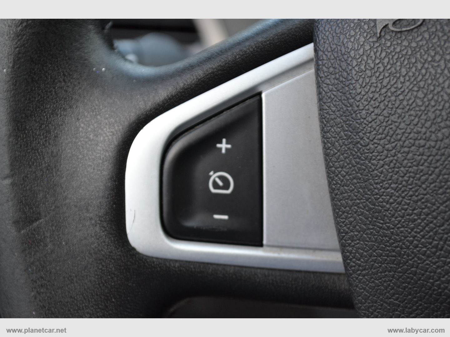 Mégane 1.5 dCi 110 CV SporTour Wave - immagine 17