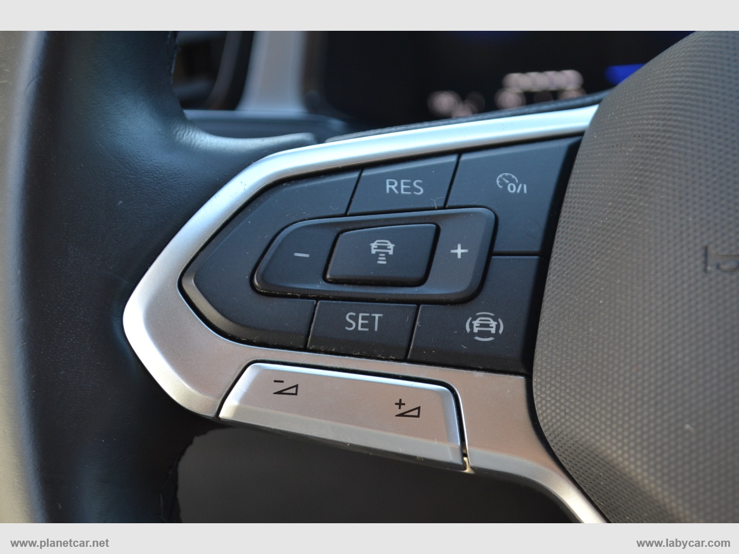 T-Roc 2.0 TDI SCR Style - immagine 17