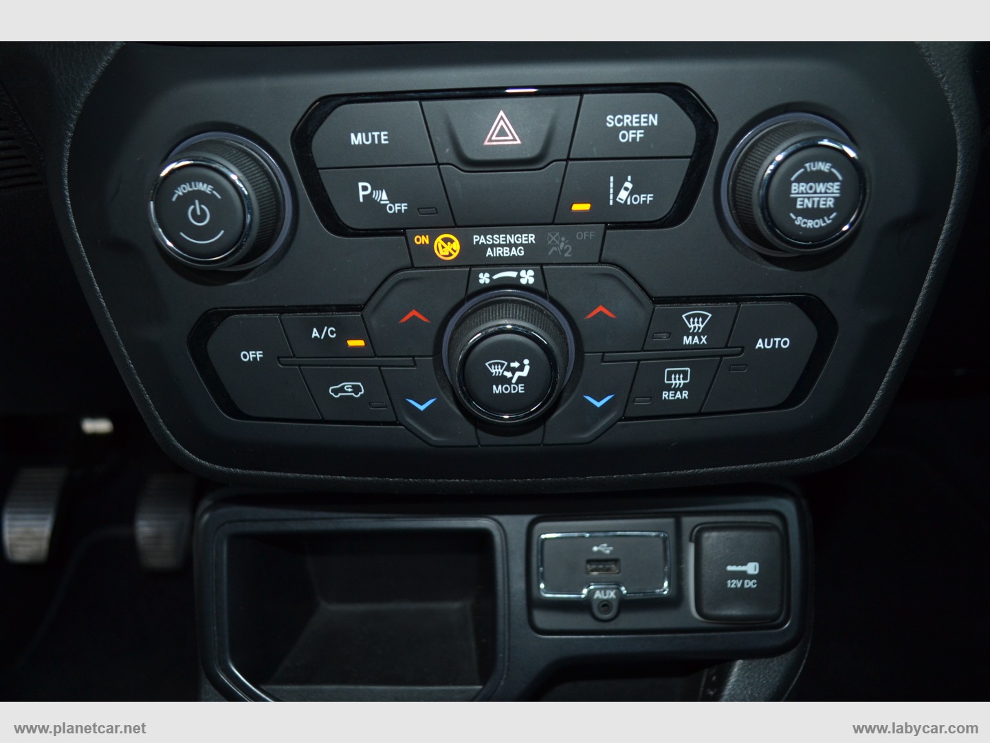 Renegade 1.6 Mjt 120CV Limited - immagine 17