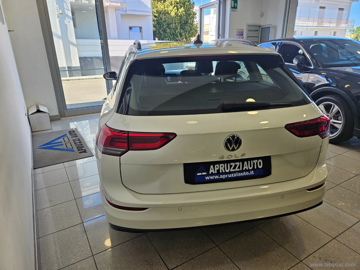 Golf Variant 2.0 TDI 115 CV SCR Life - immagine 17