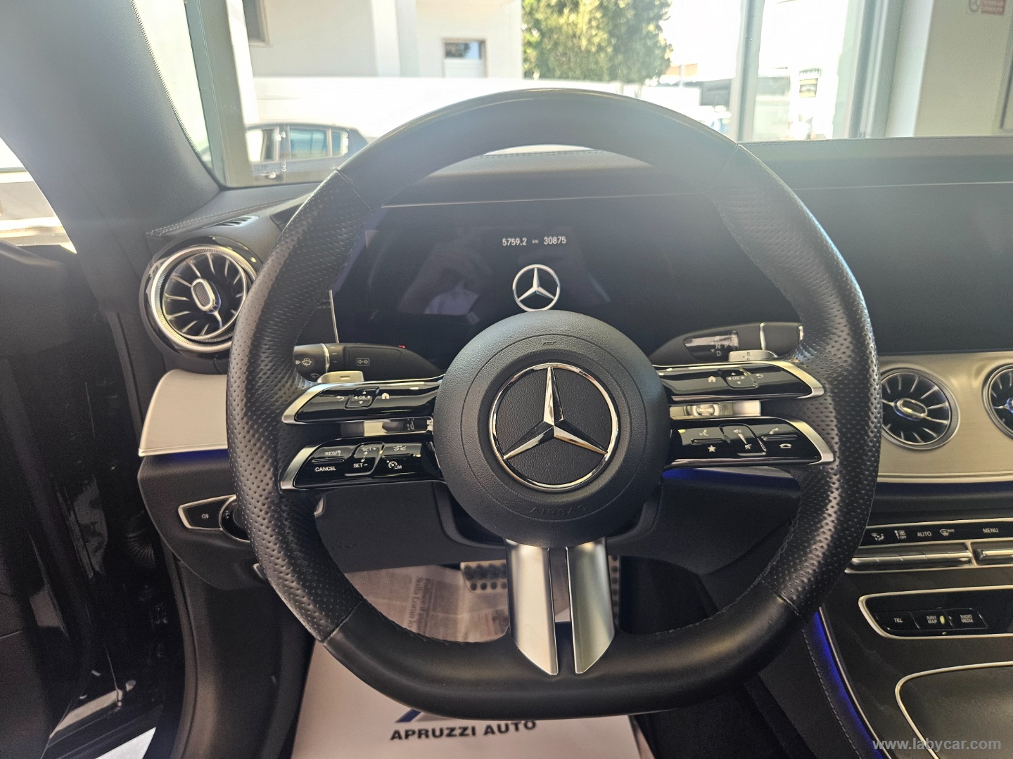 E 300 d Auto 4Matic Mild hybr. Prem. Pl. - immagine 17