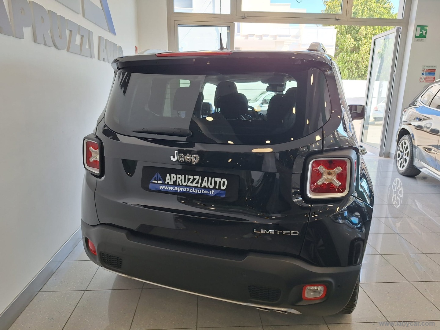 Renegade 1.6 Mjt DDCT 120CV Limited - immagine 17