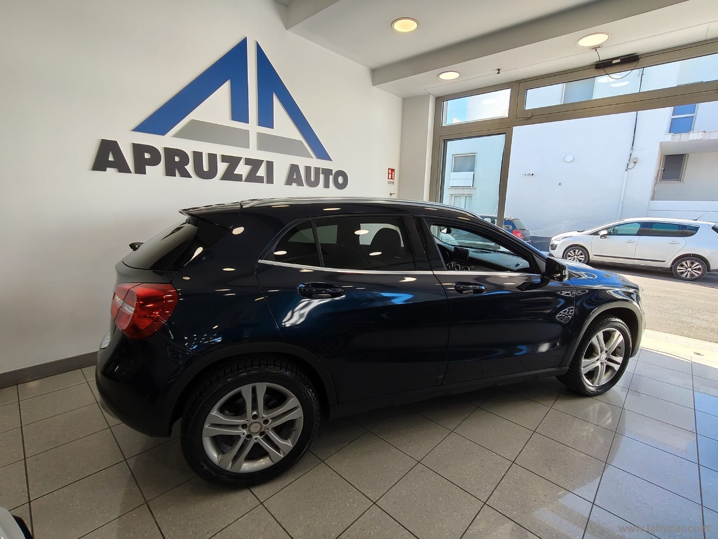 GLA 180 d Sport - immagine 17