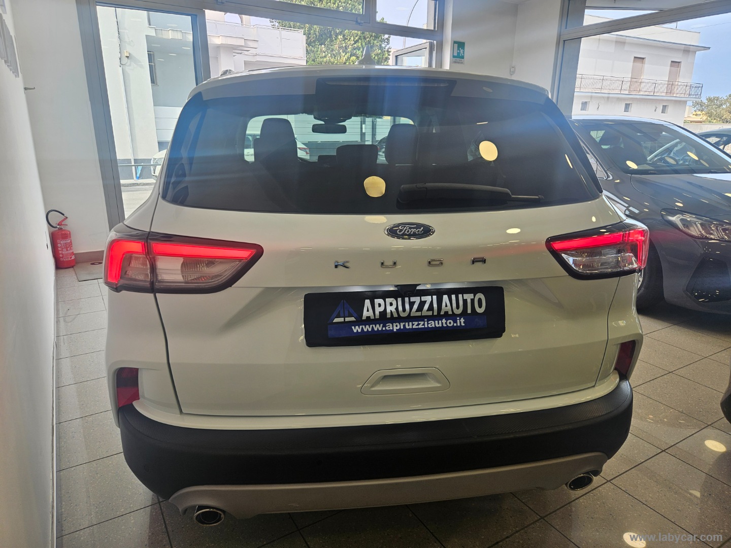 Kuga 2.0 EcoBlue 120 CV aut 2WD Tit.Bus. - immagine 17